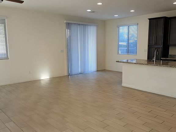 5th image of 885 Orion Ln