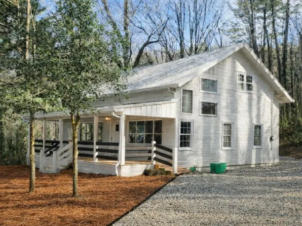 331 Duggan Hill Dr, Clayton, GA 30525