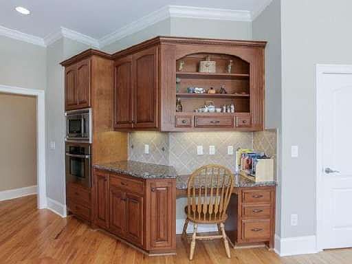 5th image of 8 Arbor Shores N