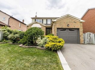 5 Nimrod Cres, Brampton, ON L6S 4T9