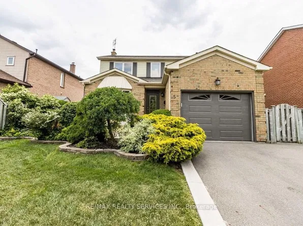 5 Nimrod Cres, Brampton, ON L6S 4T9