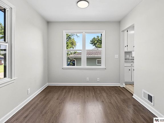 5th image of 5305 N 45th St