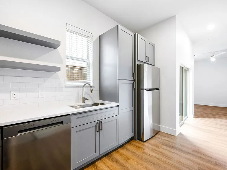 5313 Reiger Ave — Photo 38