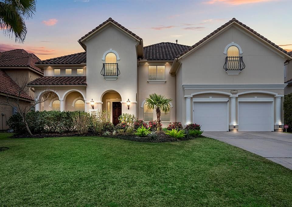 1st image of 9815 Vintage Villa Dr