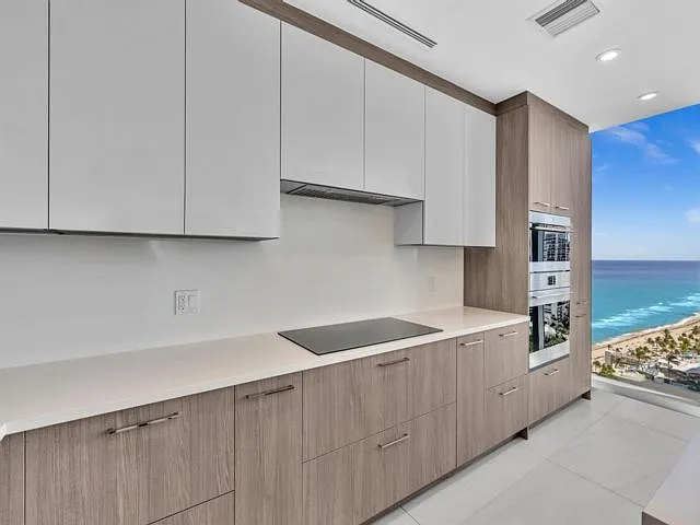151 N Seabreeze Blvd #1902 — Photo 12