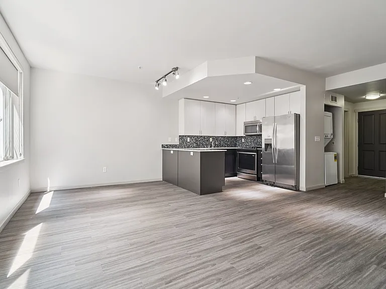 Borgata Apartment Homes — Photo 43