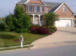 18 Whirlwind Ct, Fishersville, VA 22939