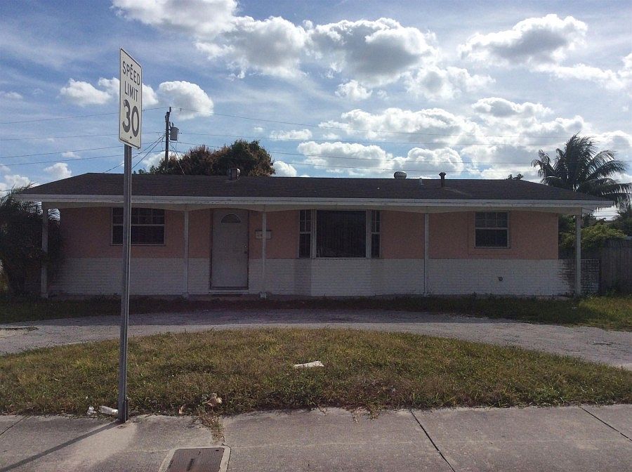 1st image of 1310 NW 199th St