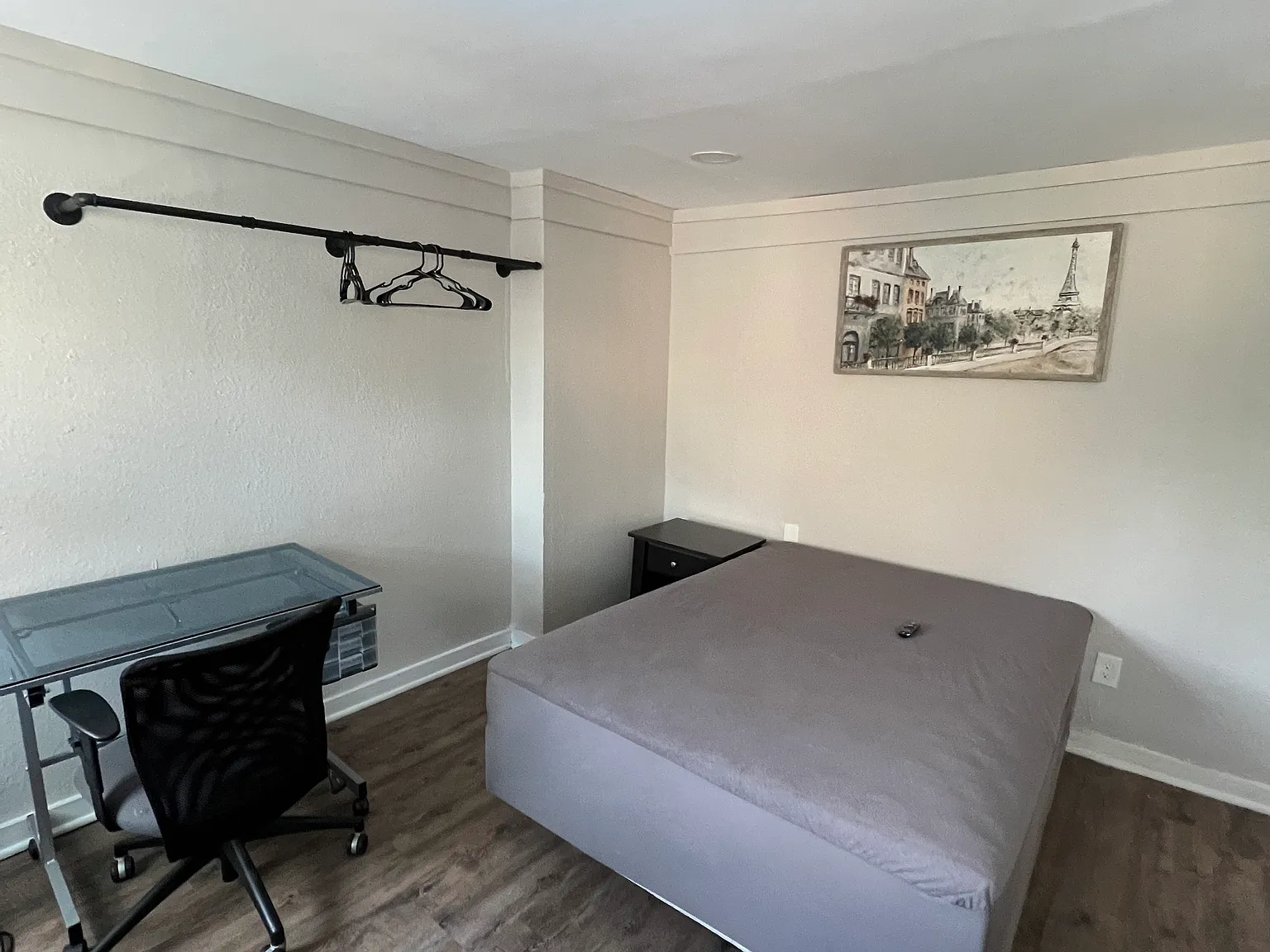 4 bed, $750 — Photo 1