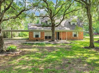432 Robinson Rd, Freeport, TX 77541