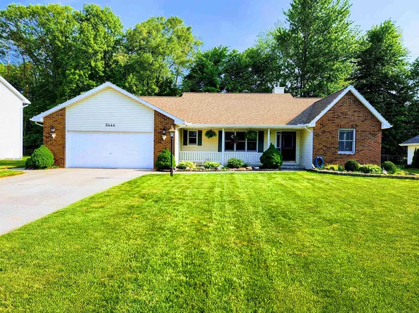 3444 Oak Leaf Dr, Fort Gratiot, MI 48059