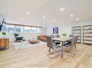 360 Bloor St E #204, Toronto, ON M4W 3M3
