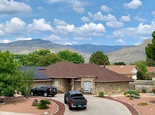 2494 Desert Hills Dr, Alamogordo, NM 88310