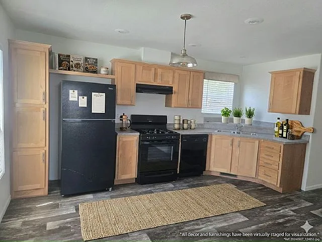 2 bed, 2.0 bath, 880 sqft, $1,750 — Photo 2