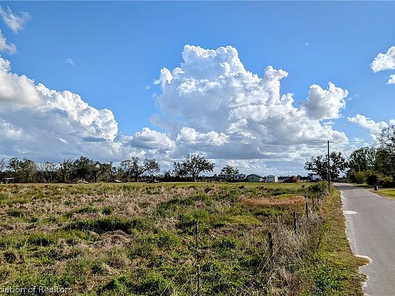 2nd image of Keentown Rd