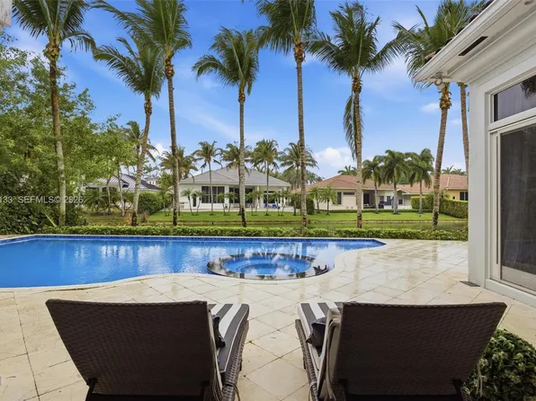 611 Sweet Bay Ave, Plantation, FL 33324