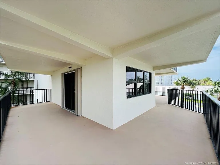 10044 S Ocean Dr #308 — Photo 41