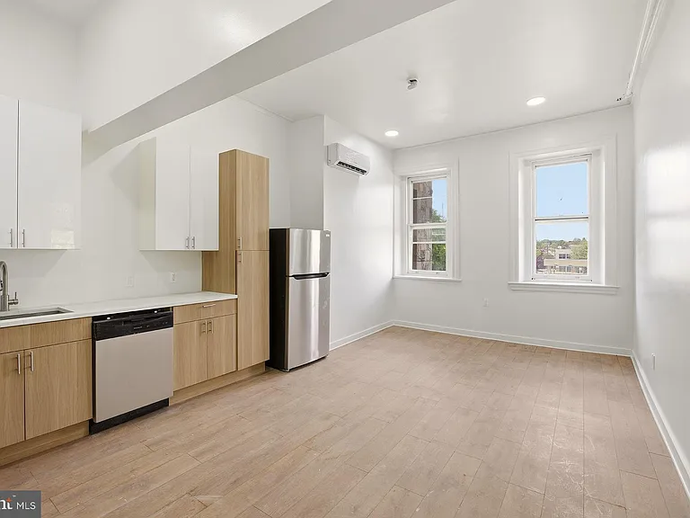 6012 Ridge Ave #5 — Photo 1