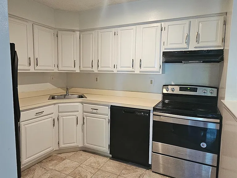 2307 Aspen Dr — Photo 18