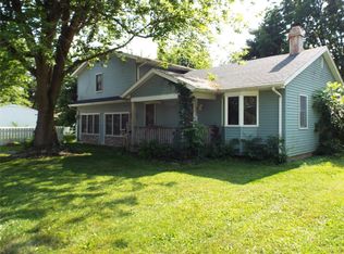 229 N Oak St, Trenton, IL