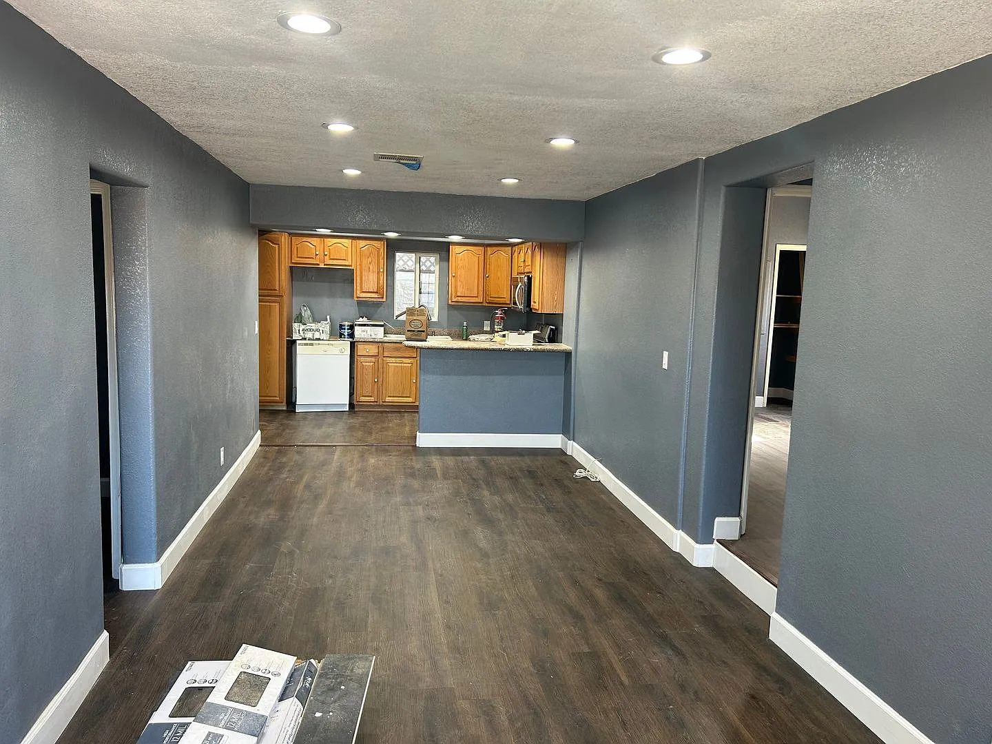 Remodeled 4 bedrooms 2 baths house in Imperial — Photo 3