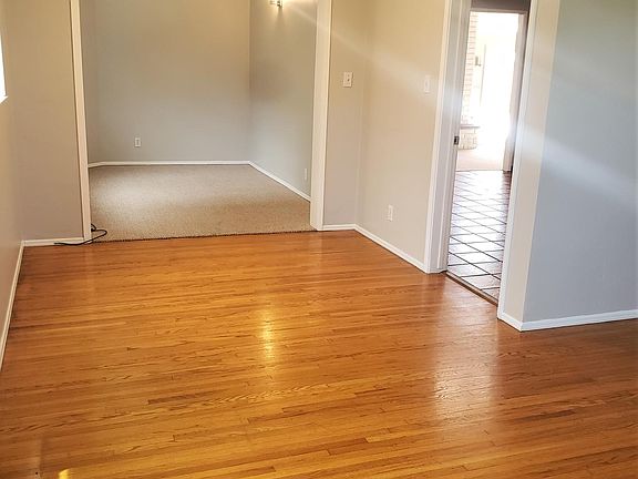 Work from home? Wide arch leads to office