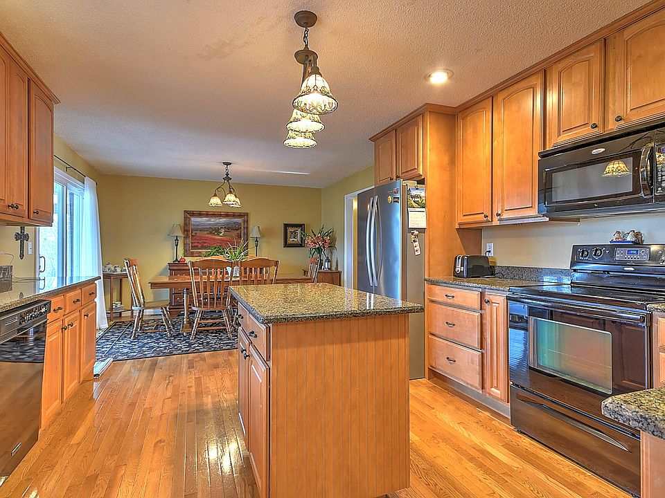 358 Fordtown Rd, Fall Branch, TN 37656 Zillow
