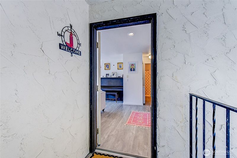 2nd image of 130 E North Camano Drive #8
