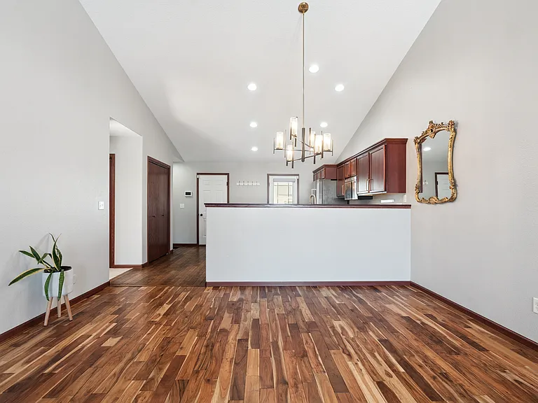 3237 English Cove Ln — Photo 9