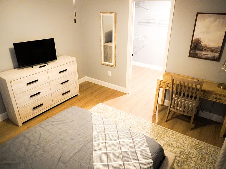 193 S Lincoln St #1-A — Photo 4