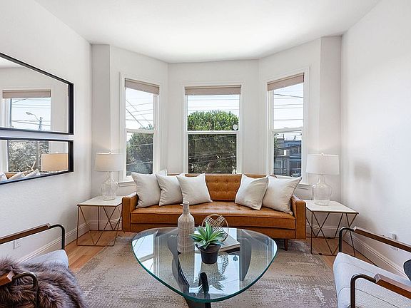 2nd image of 1379 De Haro St