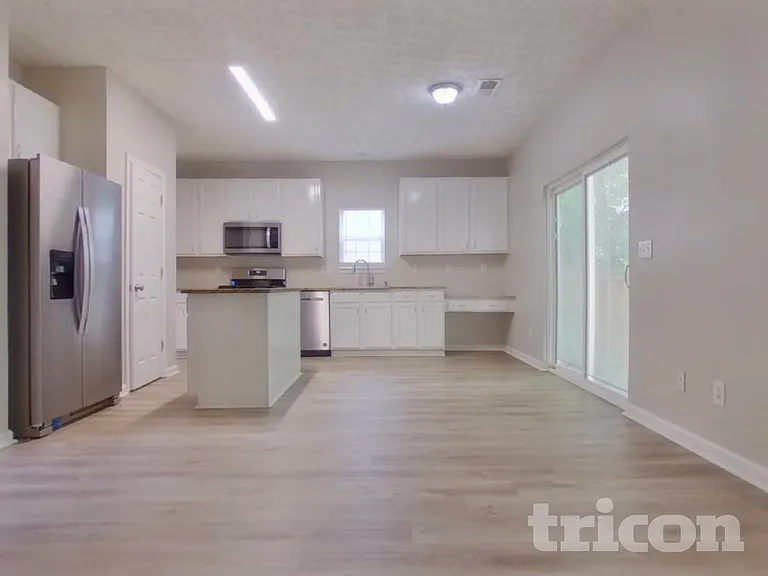 411 Clearstream Ln — Photo 5