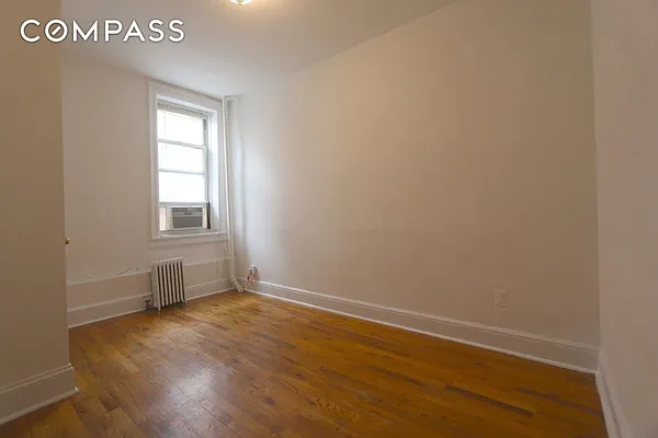 Rented by Compass | media 10