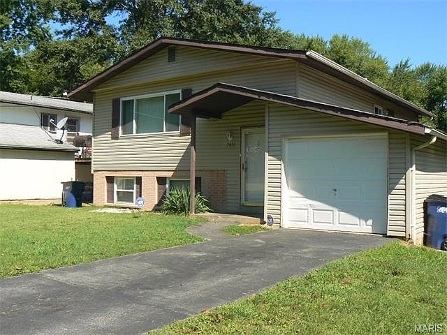 1st image of 7411 Blanding Dr