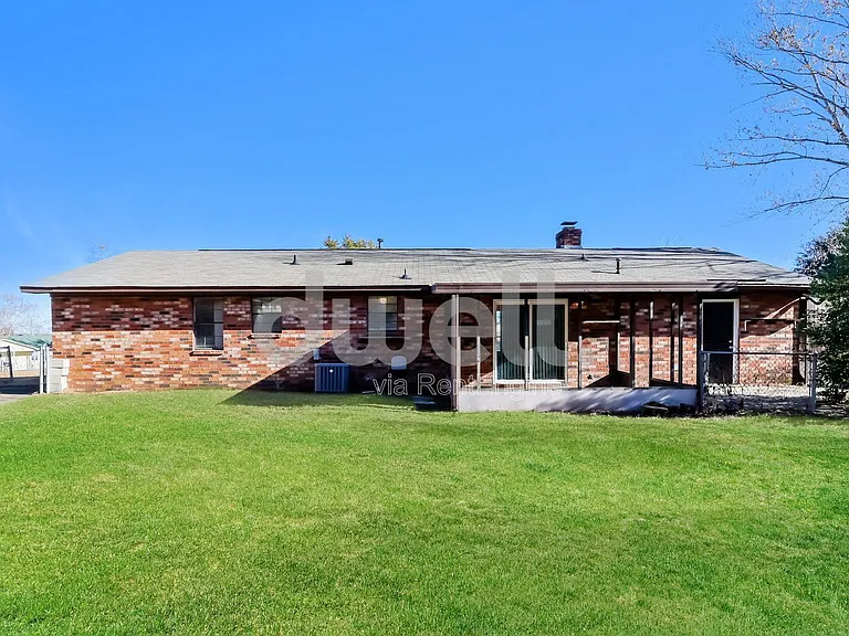 2614 Andorra Dr — Photo 13