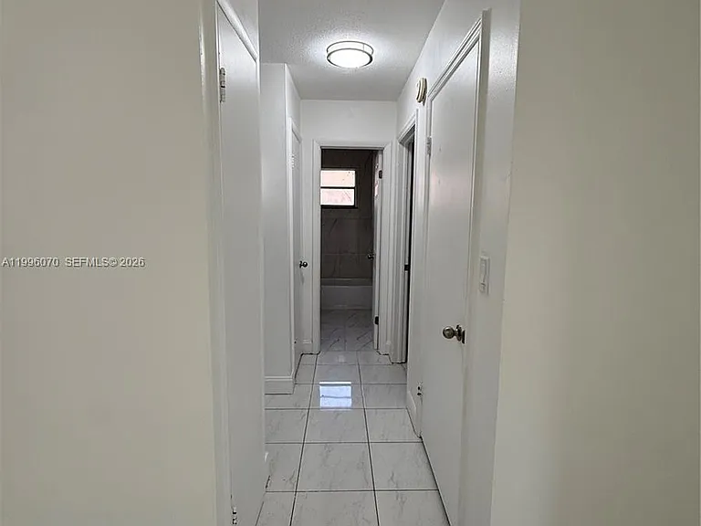 6071 SW 33rd St #4 — Photo 7