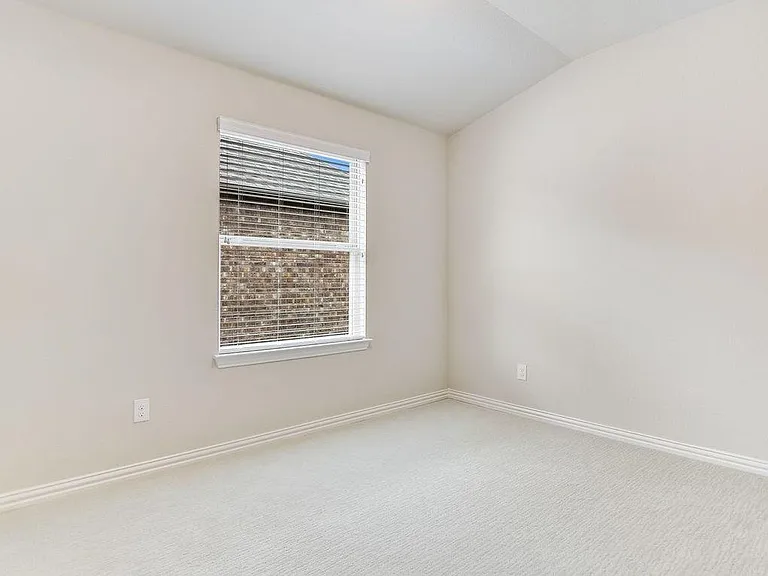 2557 Bozeman Ln — Photo 12