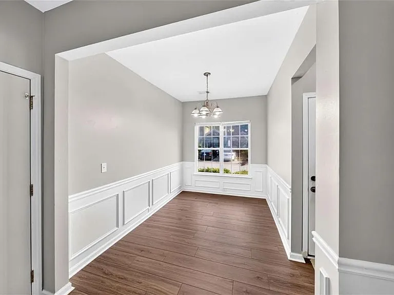 4852 Tangerine Cir — Photo 5