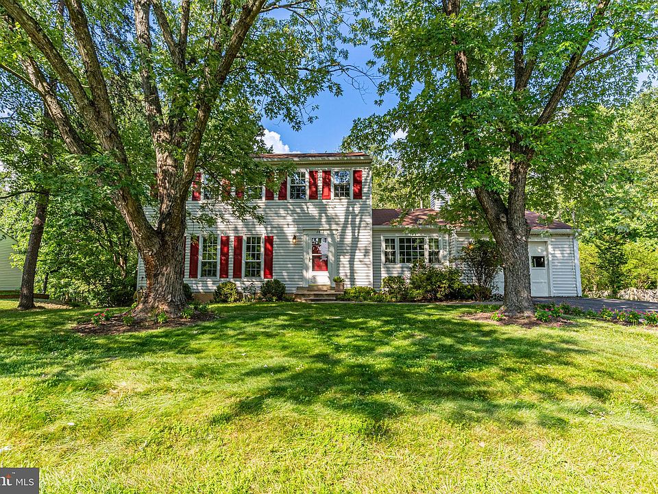 2412 Rosedown Dr, Reston, VA 20191 Zillow