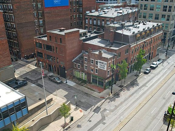 3rd image of 414 Central Ave