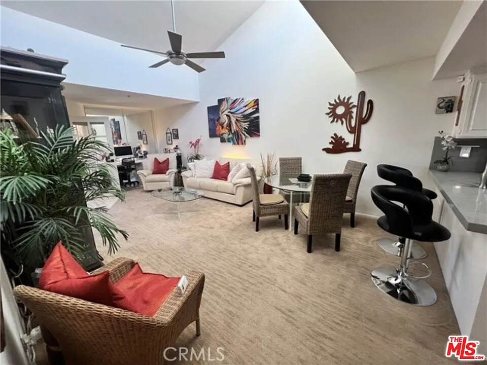 1 bed, 3.0 bath, 736 sqft, $3,900 — Photo 3