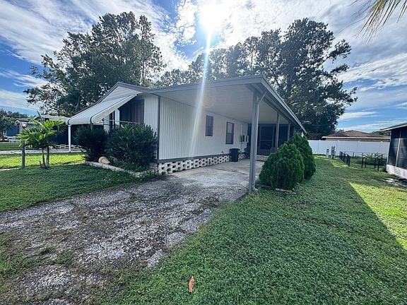 3rd image of 6445 Belle Terre Rd
