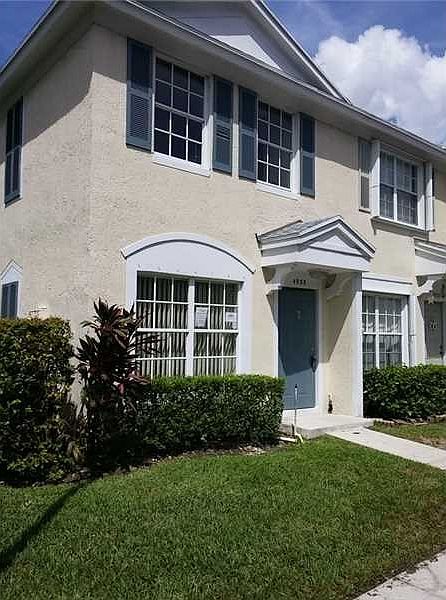 1st image of 4935 SW 31st Ter