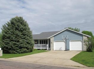317 E 8th St, Crooks, SD 57020