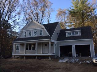 4 Emery Ln, Ipswich, MA 01938