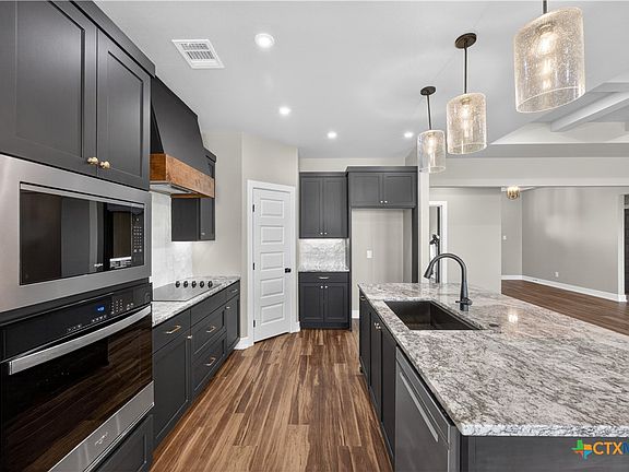 5th image of 7817 Flat Rock St