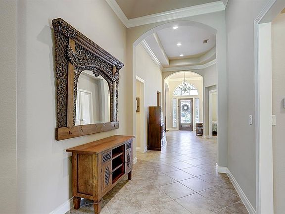 3rd image of 54 Fort Arbor Ln