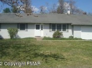 117 Simmons Rd, Tobyhanna, PA 18466