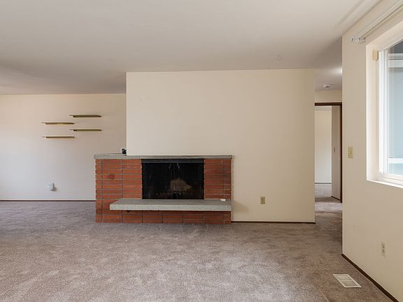 4th image of 17656 SE 267th Pl