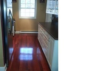 646 Howe Ave APT 12, Shelton, CT 06484